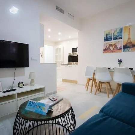 Holidays2malaga Eduardo Ocon En Planta Baja Y Zona De Ocio Nocturno アパート マラガ